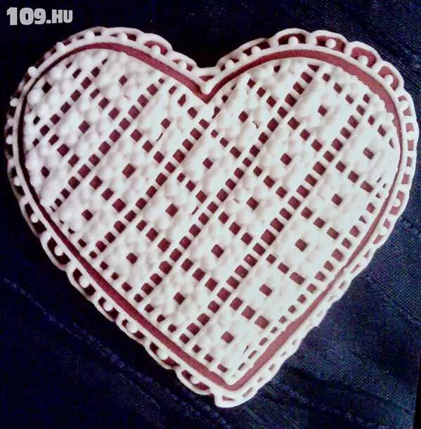 Mézeskalács Csipkés szív (Kód: 162006)